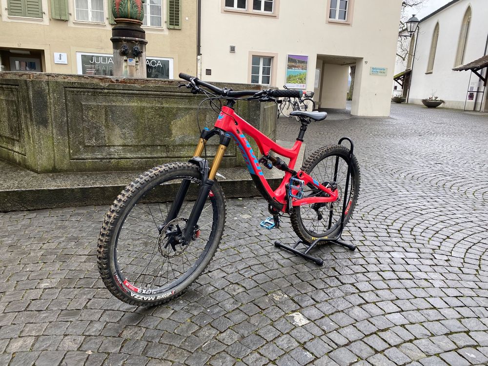 Pivot Firebird 27.5 Carbon 2018 Gr. M Comprare su Ricardo
