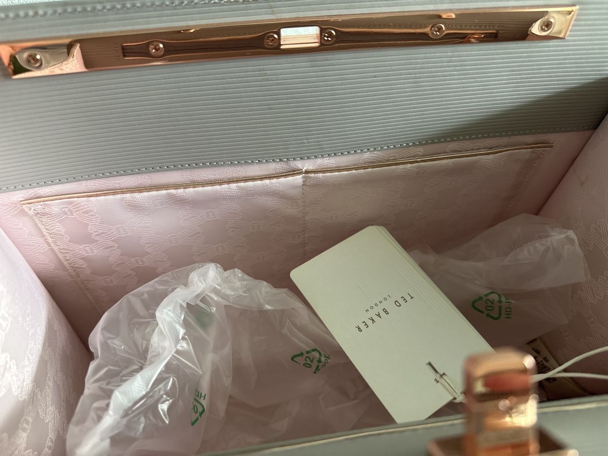 Ted Baker Borse da donna: Elegante Ted Baker Handtasche - Neu! – Nuovo e nell'imballaggio originale da Birmensdorf ZH venduto da Melanie_Nico 4