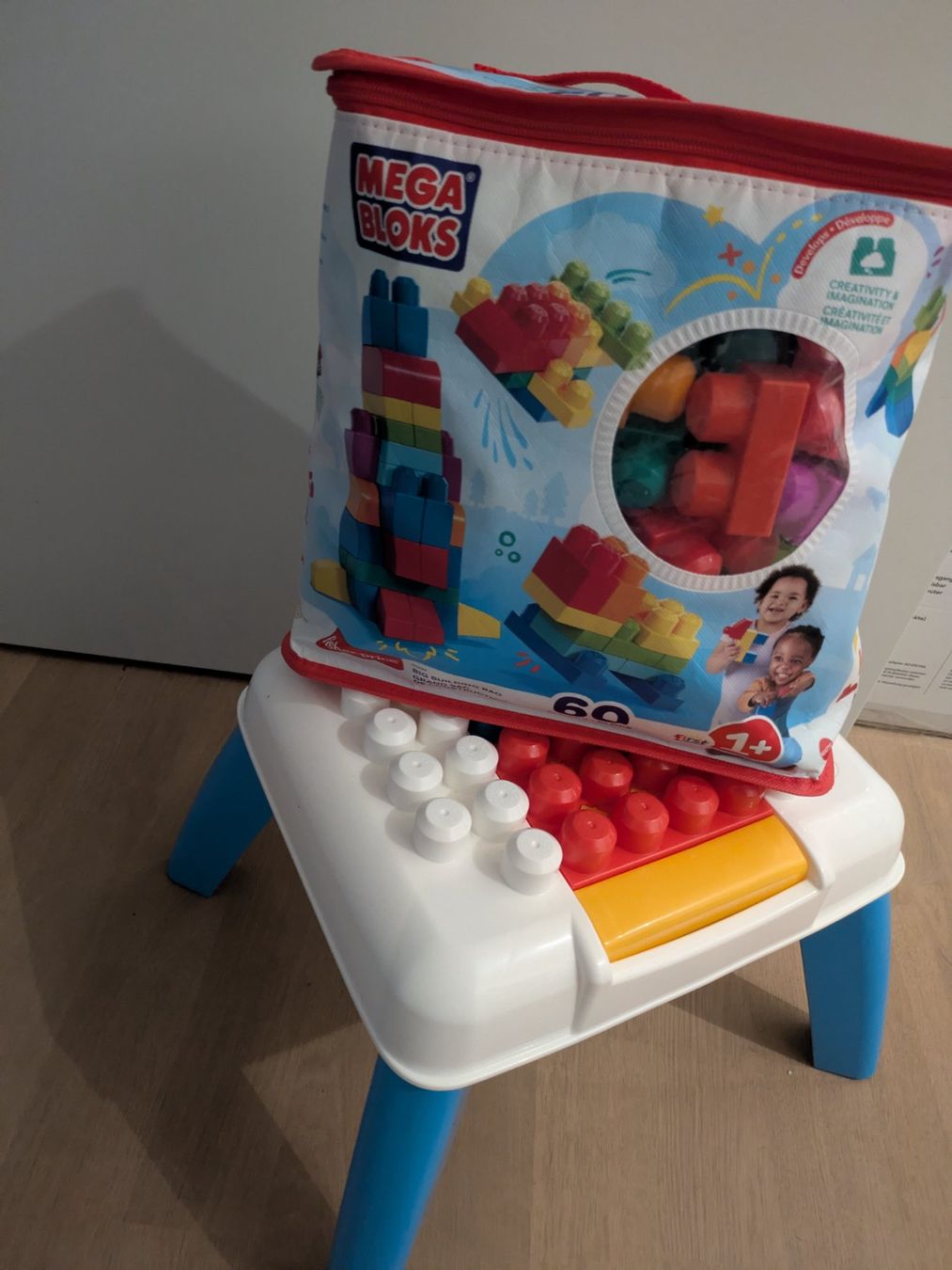 Fisher-Price Giocattoli: Mega Bloks tisch und bausteine – Usato da Fehraltorf venduto da and_vvv2