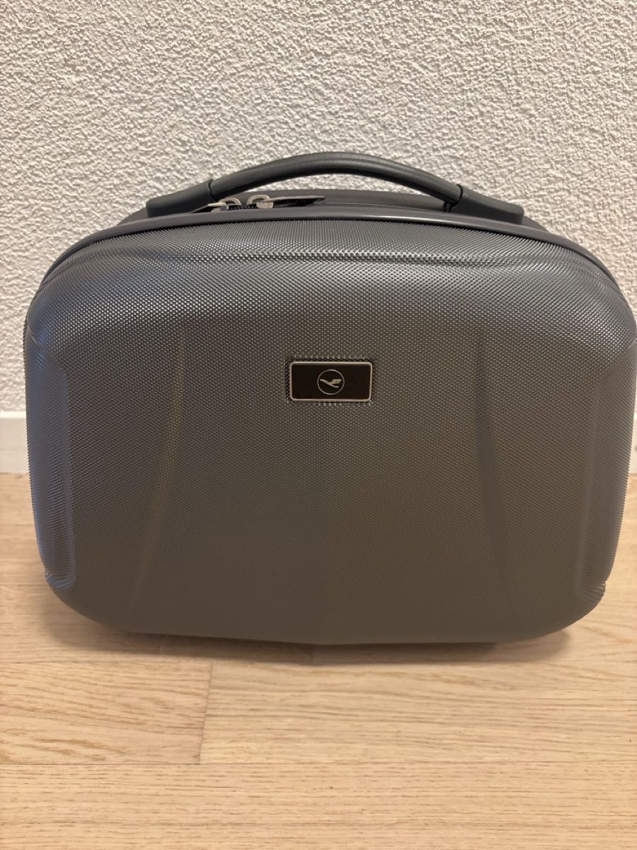 Reisekoffer: Lufthansa Travel Case Grey Hard Shell Like New – Neu (gemäss Beschreibung) aus Wallisellen von cif_5qwr 1