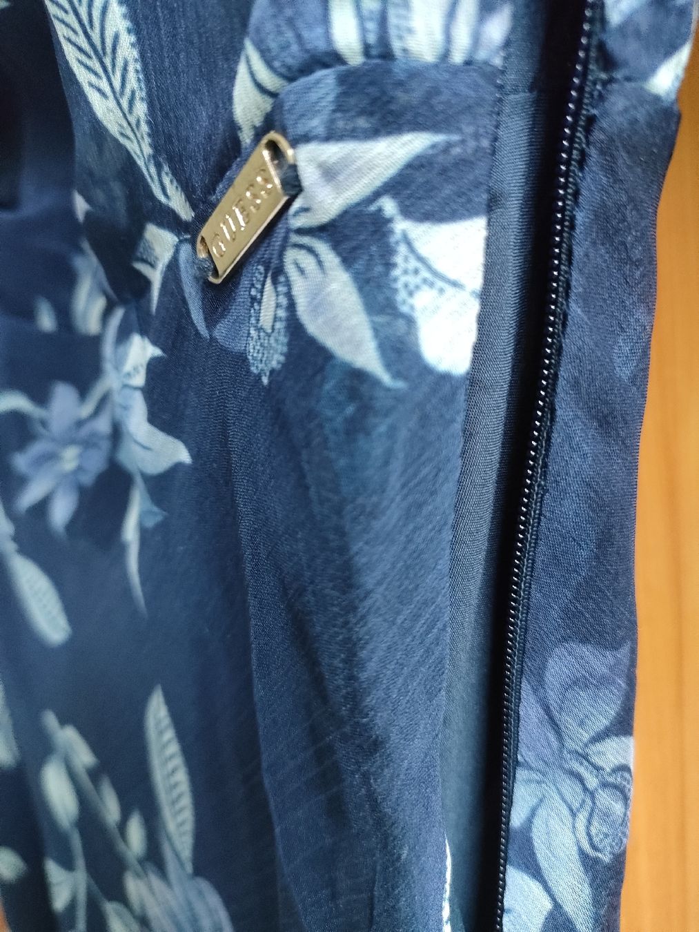Guess Robes: Neues Guess Abend / Cocktailkleid – Neuf (Voir description) à Brugg AG par Mashaba 5