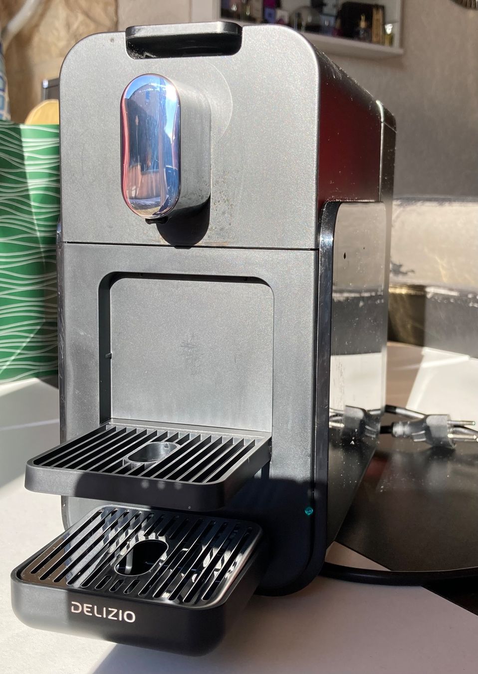 Delizio Macchine per caffè & Macchine per espresso: Delizio Brava: Machine à café. – Usato da Bassecourt venduto da CALUMET-X 5