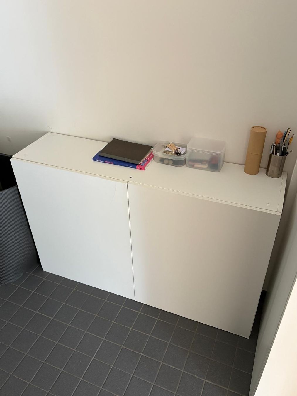 Scaffali: Ikea Cabinet – Usato da Basel venduto da alt_58bm