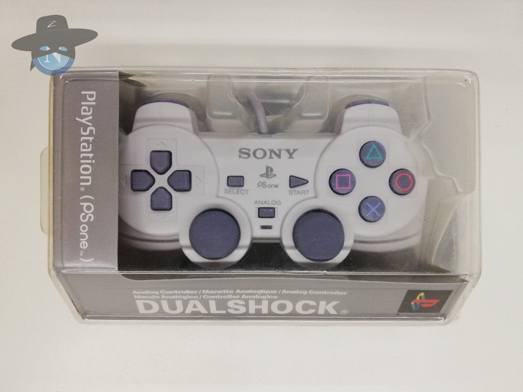 Sony Controller: Dualshock Analog Controller - PSOne weiss - NEU – Nuovo (secondo la descrizione) da St. Gallen venduto da zorro_dc