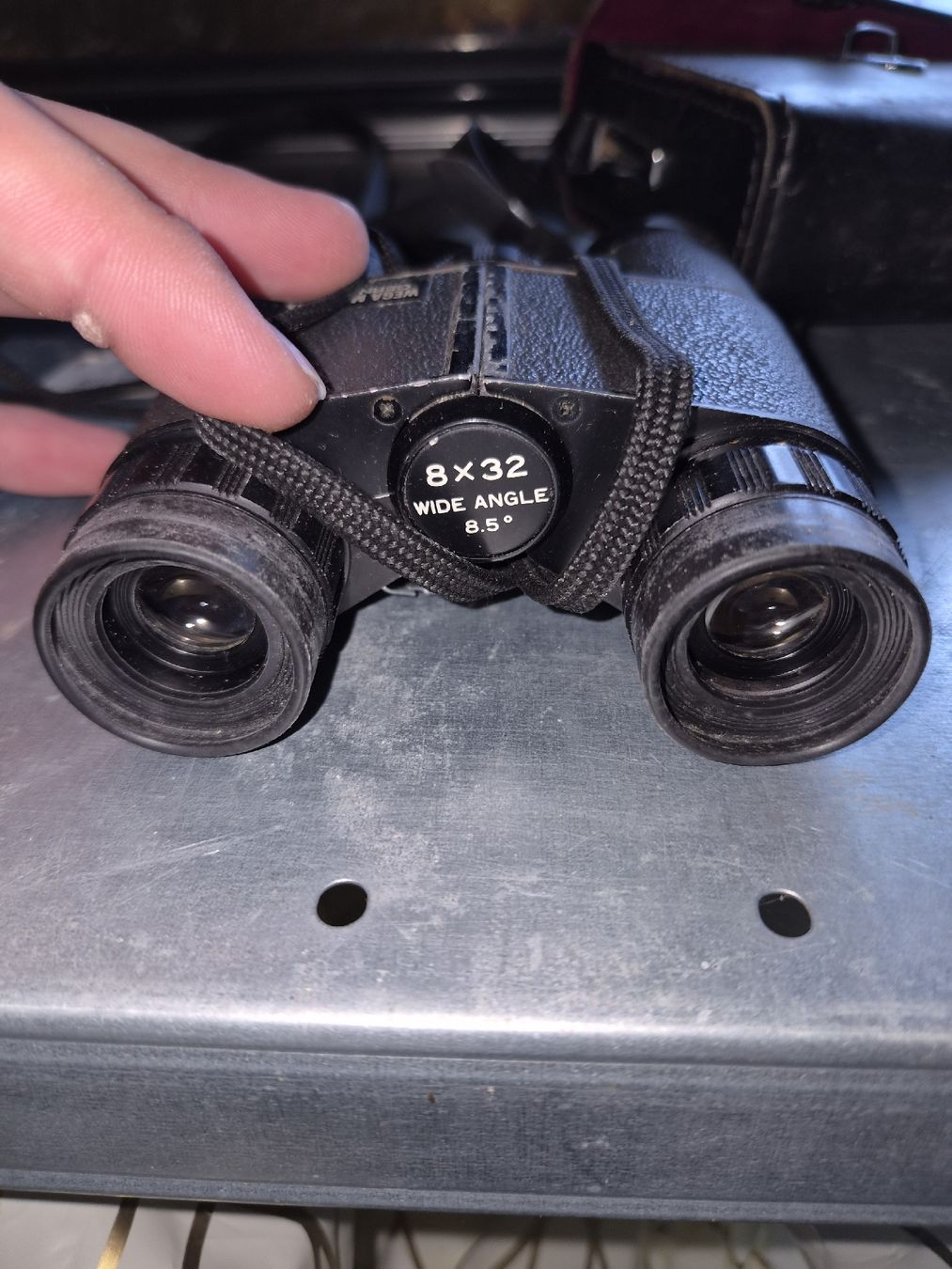 Binocoli: Fernglas Wega Moderna 8x32 Wide Angle mit Etui – Usato da Hochdorf venduto da TT_GARAGE 2