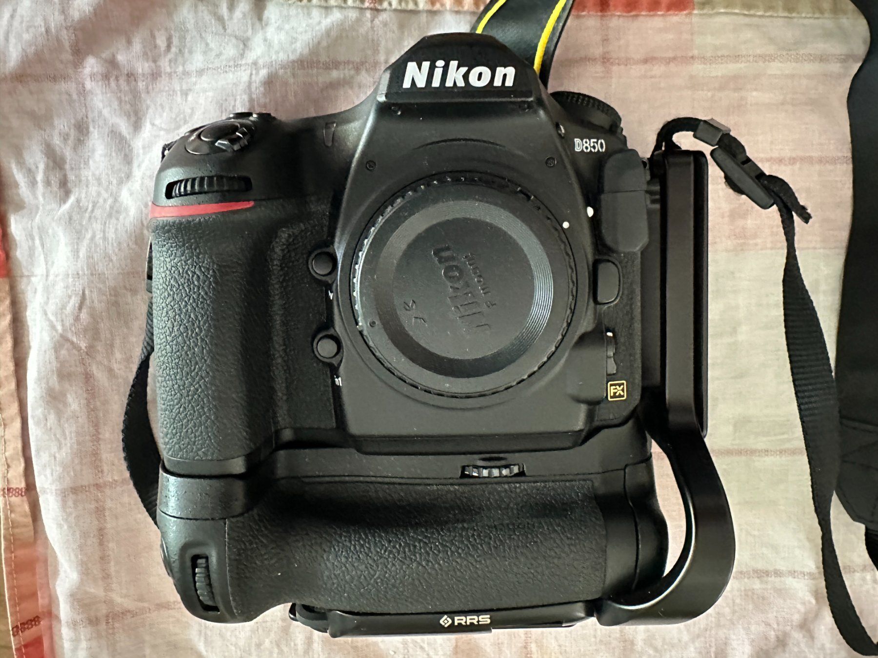 Nikon Fotocamera: Nikon D850 Professional Set – Usato da Gilly venduto da GeorgMN 2