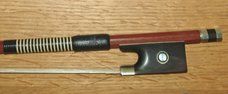 Strumenti musicali: 4/4 Fernambouk Violin Bogen, oktagonale Stange – Usato da Zürich venduto da Philotimo 2