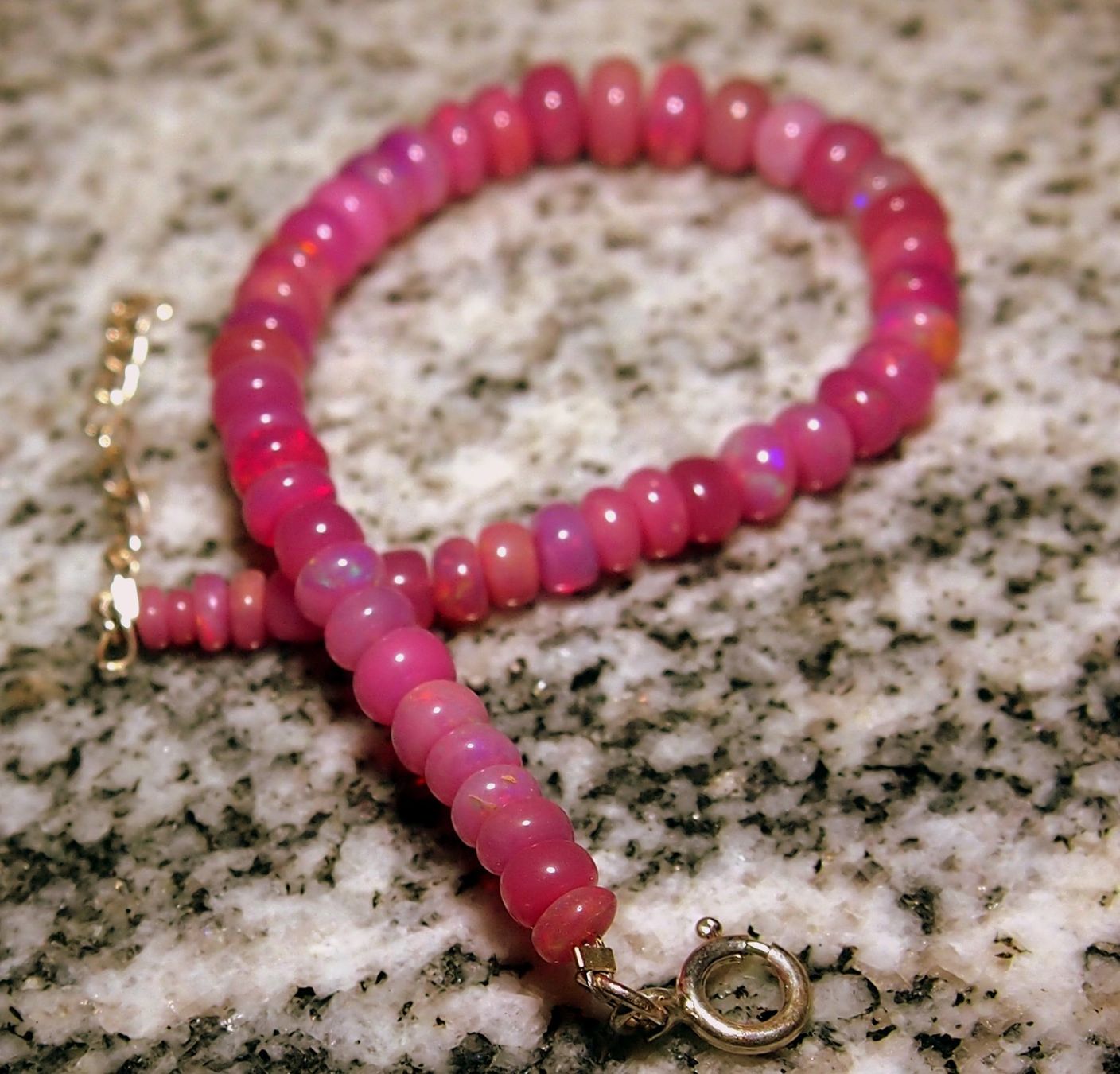 Bracciali & Braccialetti: Arm- oder Fusskette aus schönsten rosa Feueropalen! – Nuovo e nell'imballaggio originale da Reinach BL venduto da rumablum