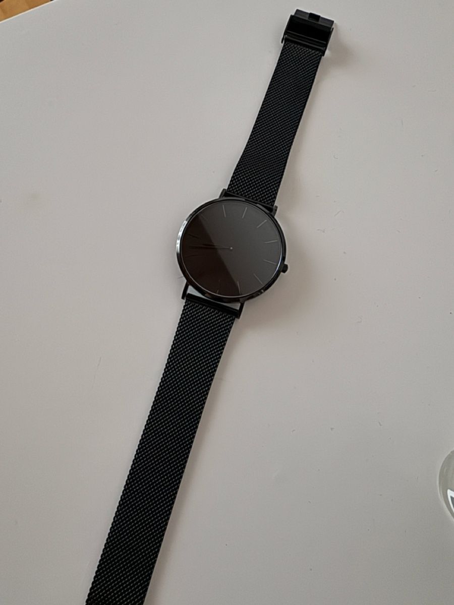 Uhren: Schwarze Uhr Milanaise Armband – Neu (gemäss Beschreibung) aus Landquart von Sisej 3