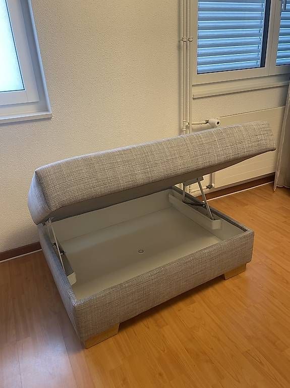 Ikea Tabourets: Hocker mit Aufbewahrung – D'occasion à Steinhausen par 2ky_c6yp 2