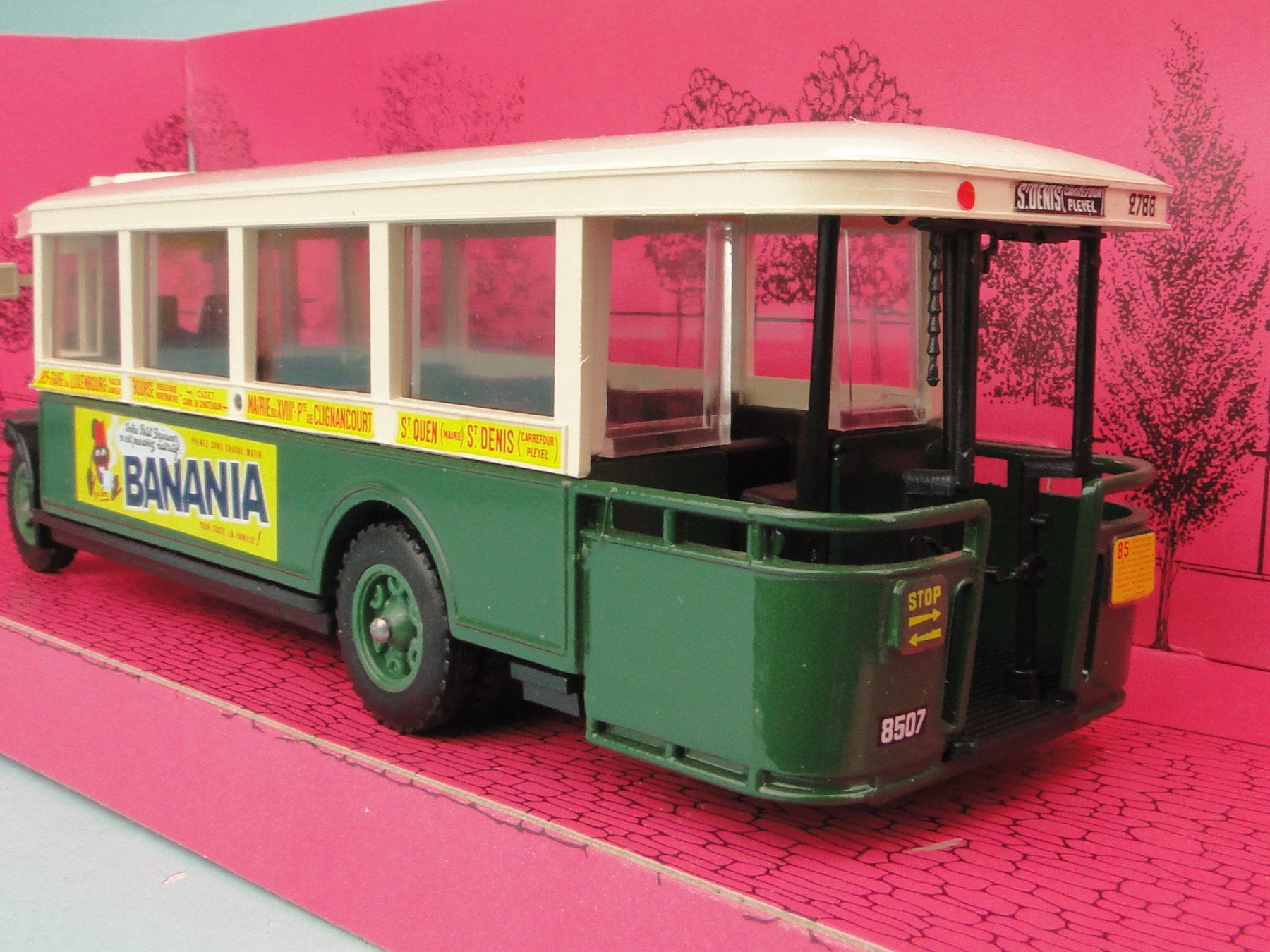 Solido Modellini d'auto: SOLIDO 4401 BUS Renault TN 6 C, NEU – Nuovo e nell'imballaggio originale da Bülach venduto da cann11 1