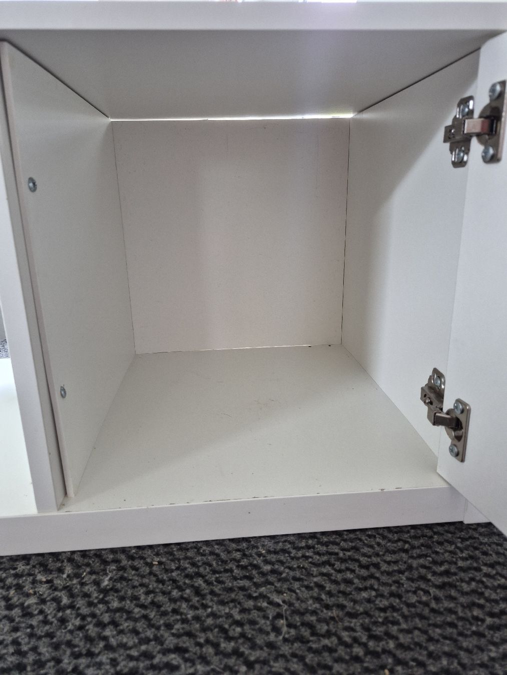 Ikea Portes: Portes blanches kallax Ikea 3x – D'occasion à Ins par nanou84 1