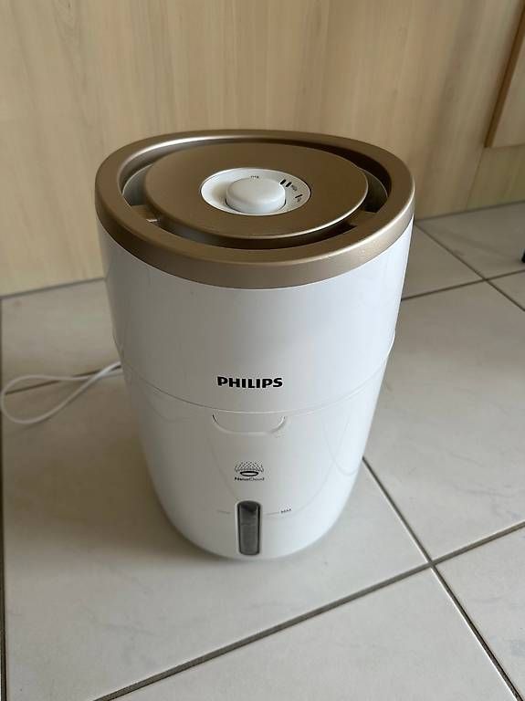 Umidificatori d'aria: Luftbefeuchter Philips HU4811/10  – Usato da Elgg venduto da balurox 1