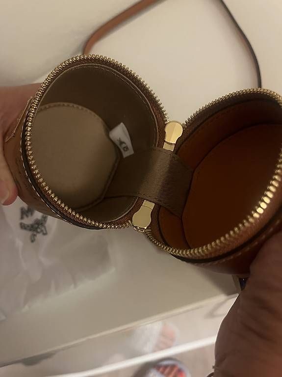 Mcm Borse da donna: MCM Nano Crossbody Pouch – Usato da Aarberg venduto da Beni-Nadine86 2