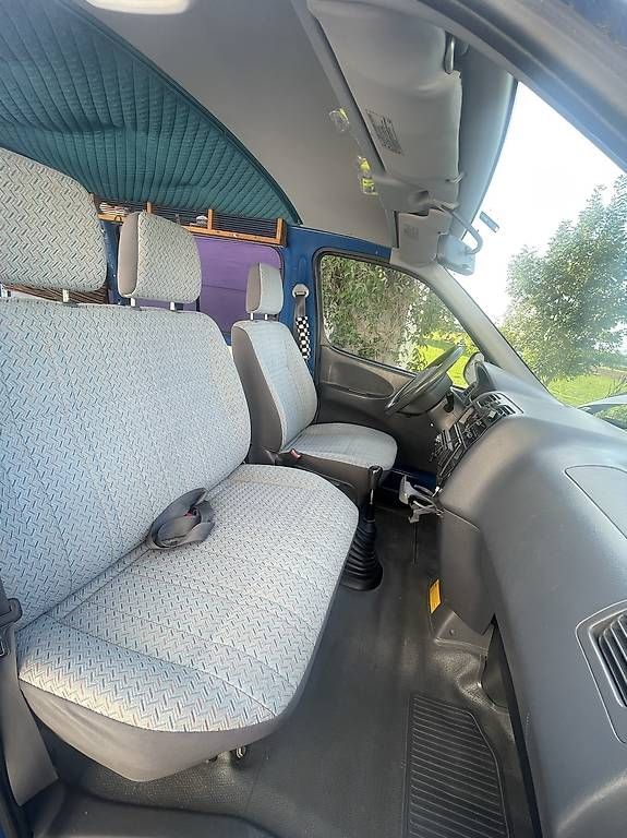 Toyota Veicoli da campeggio: Toyota Hiace Camper – Usato da Kradolf venduto da bos_pk5x 3