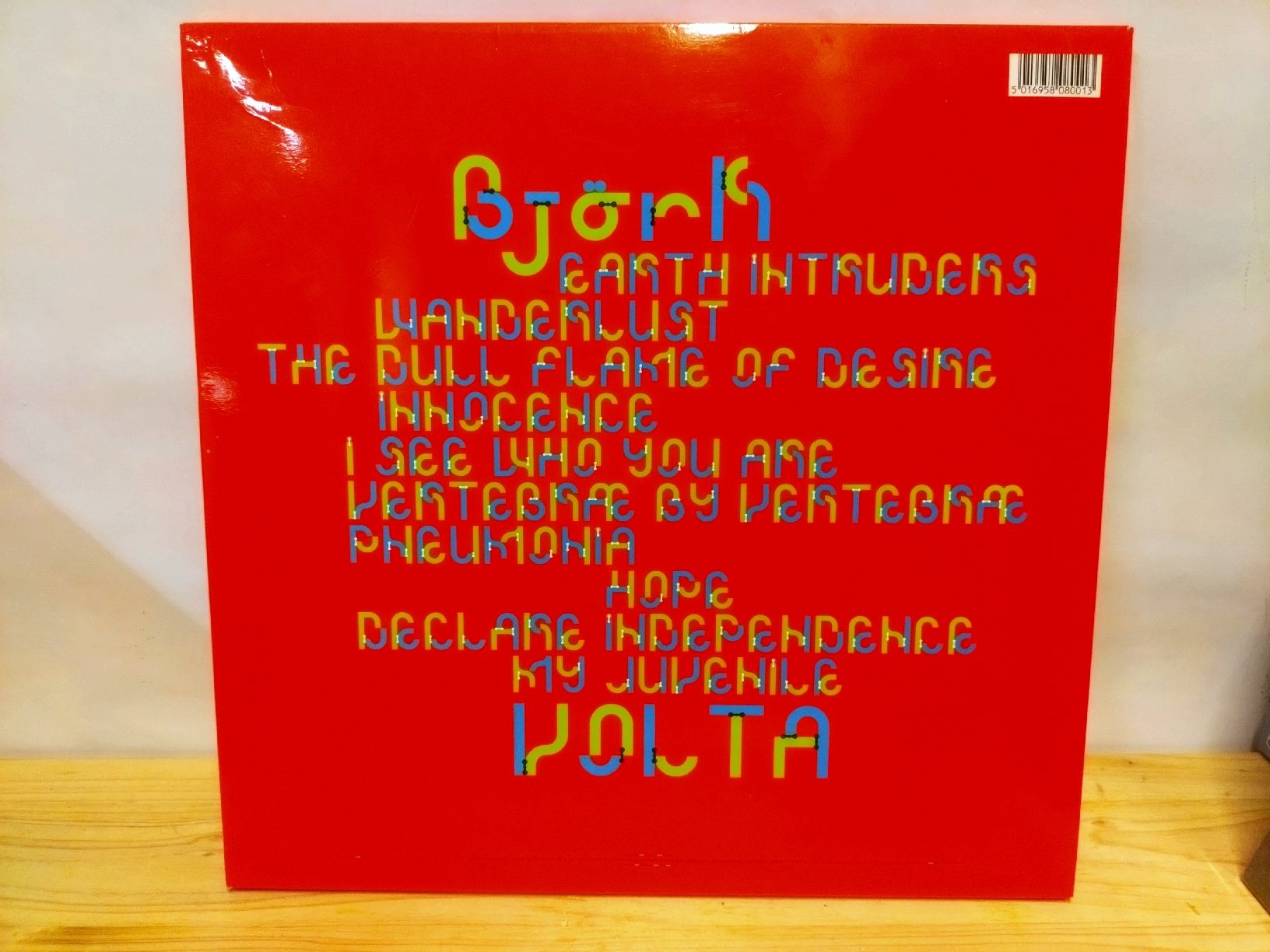 Dischi in vinile: Björk Volta Double LP, 2007 – Usato da Farvagny-le-Grand venduto da LaCaverne 5
