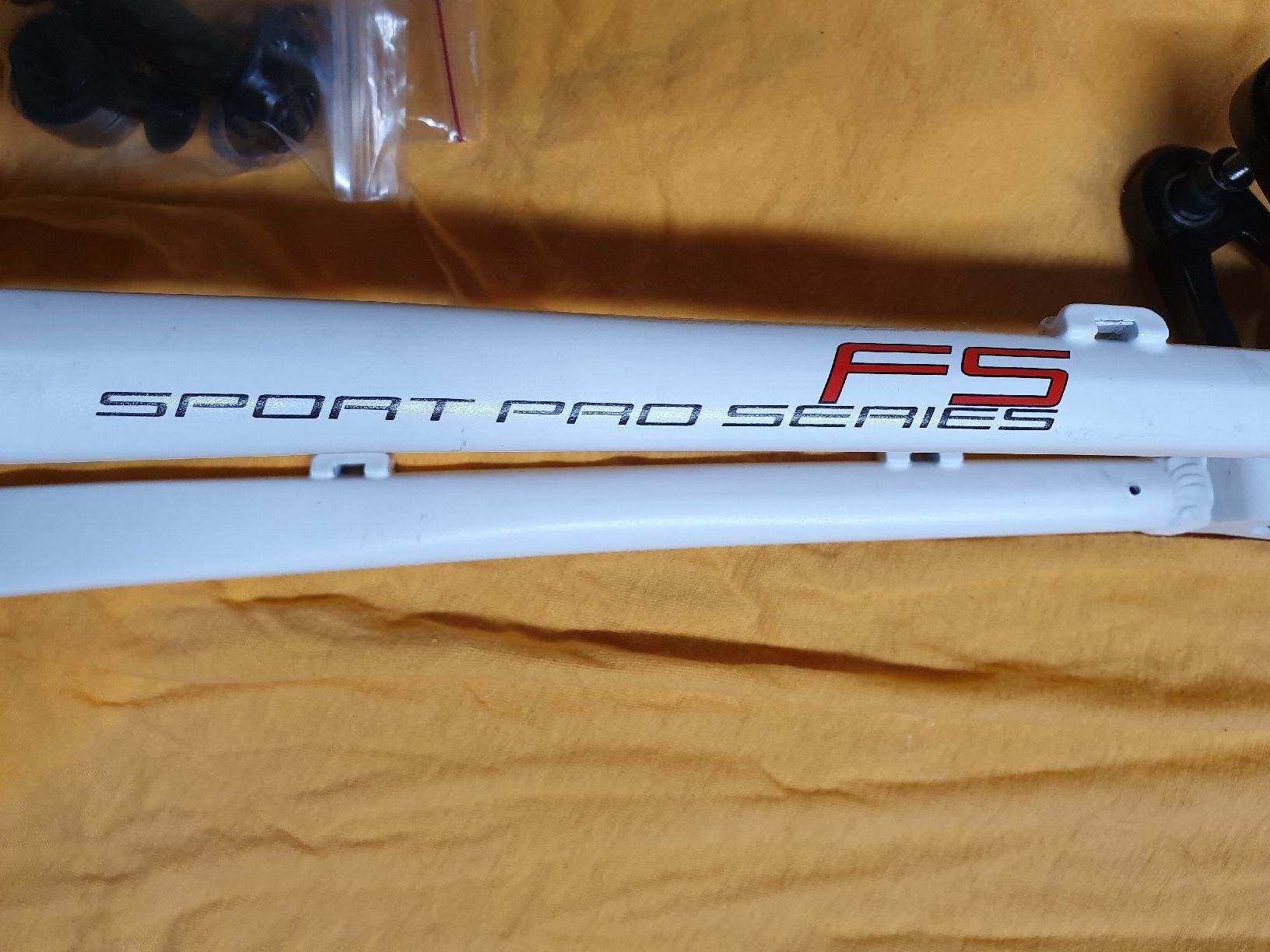Pezzi di ricambio: Schwinge MTB FS, mit div. Anbauteile, gebr. – Usato da Niedergösgen venduto da joh_6txt 5
