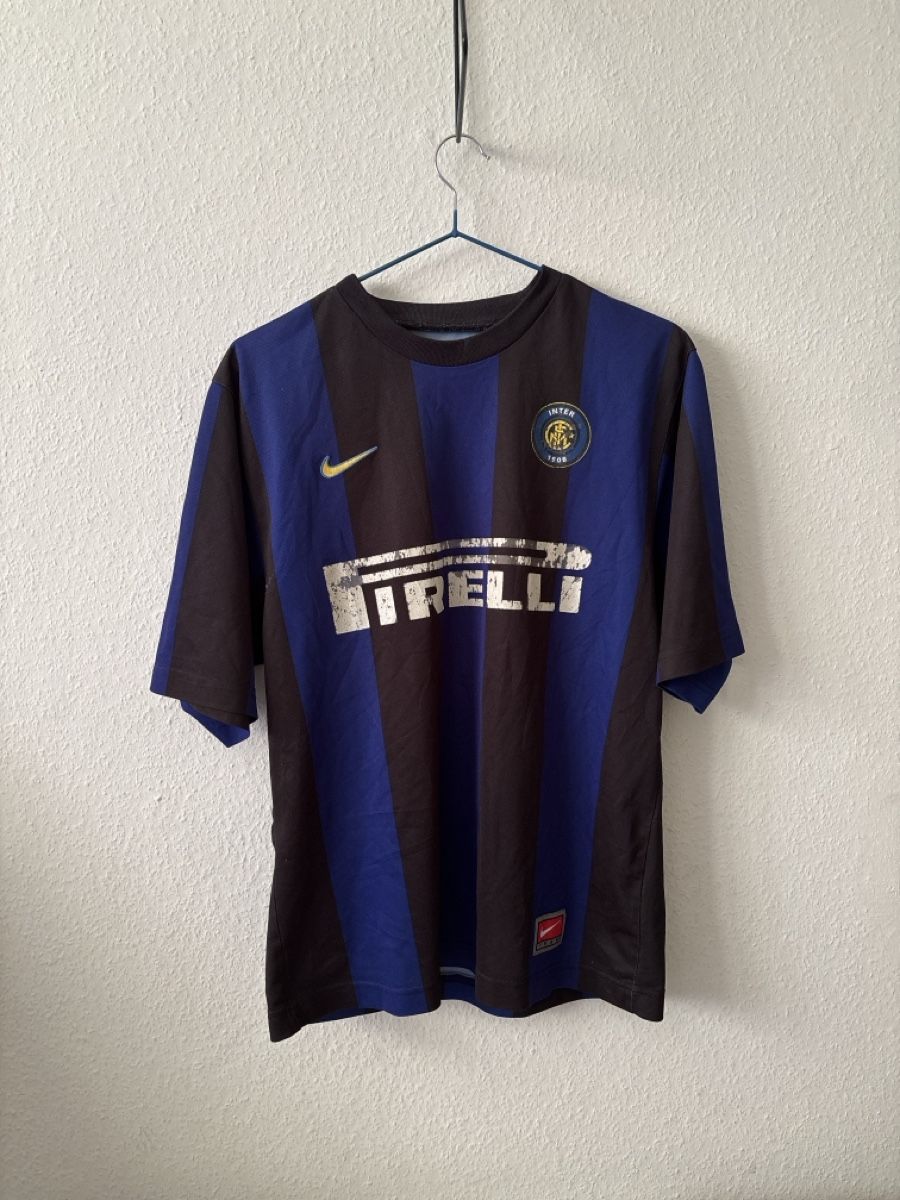 Scarpe, pantaloni & magliette da ginnastica: Inter Mailand 1999/00 Heim Trikot – Usato da Basel venduto da min_xq6x