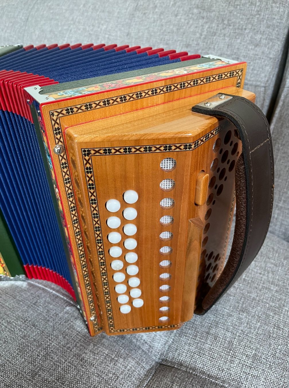 Instruments de musique: Mauron-Örgeli 3-chörig – D'occasion à Därstetten par pos_w5ss 2