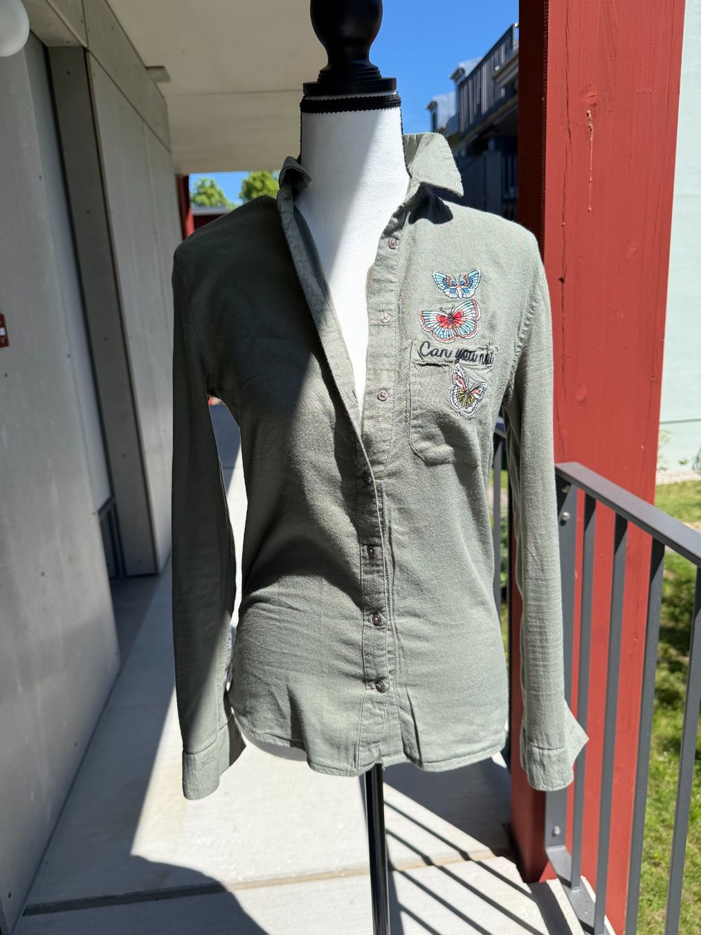 Camicette: bluse  Khaki – Usato da Riehen venduto da edu_92w7 4