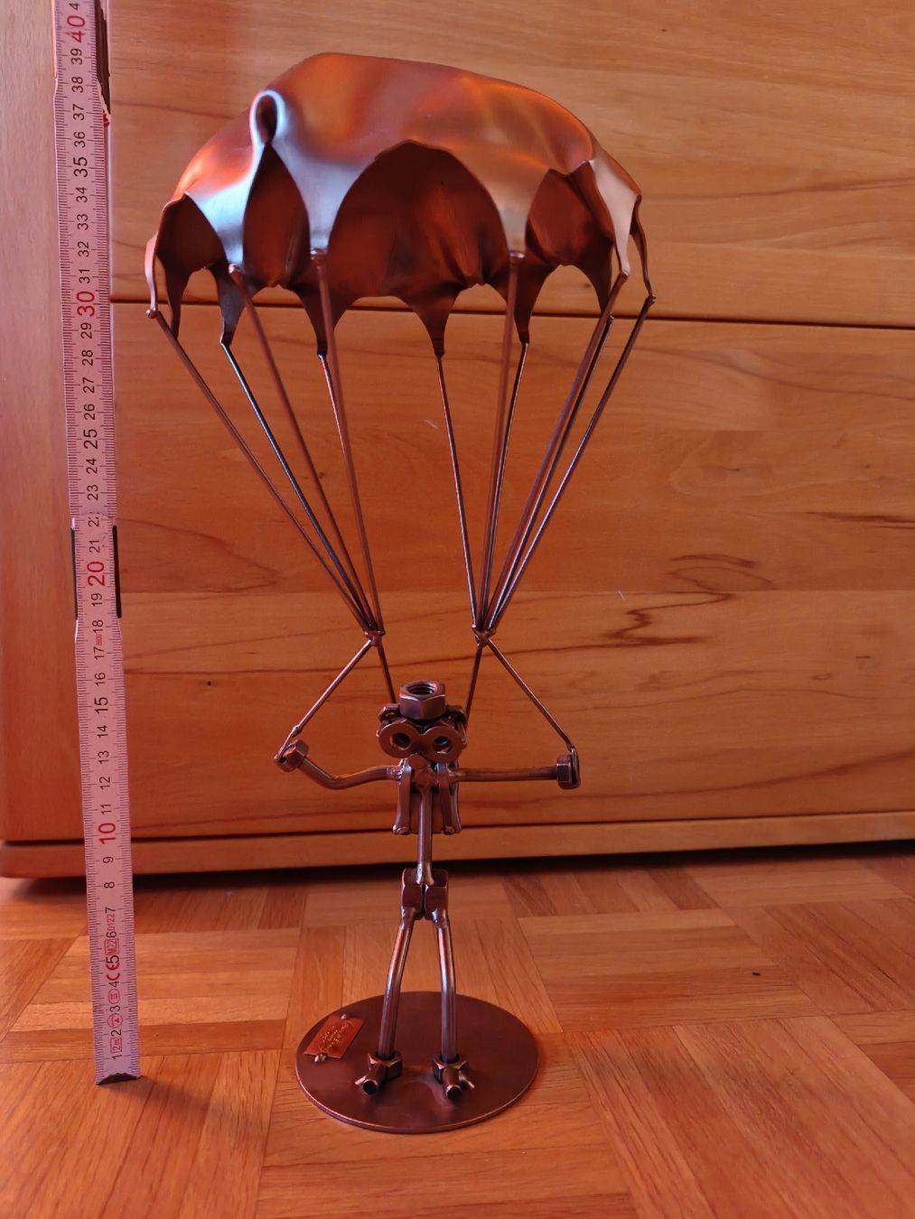 Alle Dekorationen: Deco Fallschirmspringer aus Eisenwaren – Neu (gemäss Beschreibung) aus Degersheim von Browmore