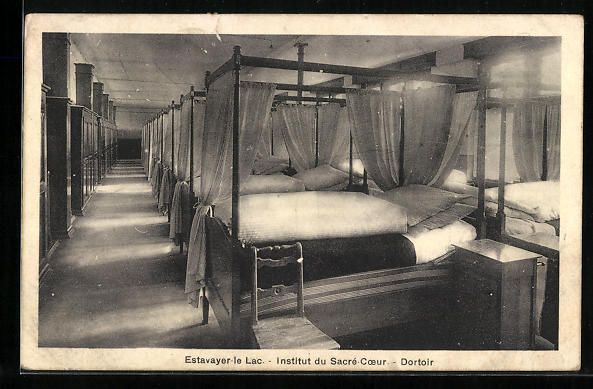 Cartoline postali: Estavayer-le-Lac, Institut du Sacre-Coeu – Usato da Berlin venduto da bartko-reher