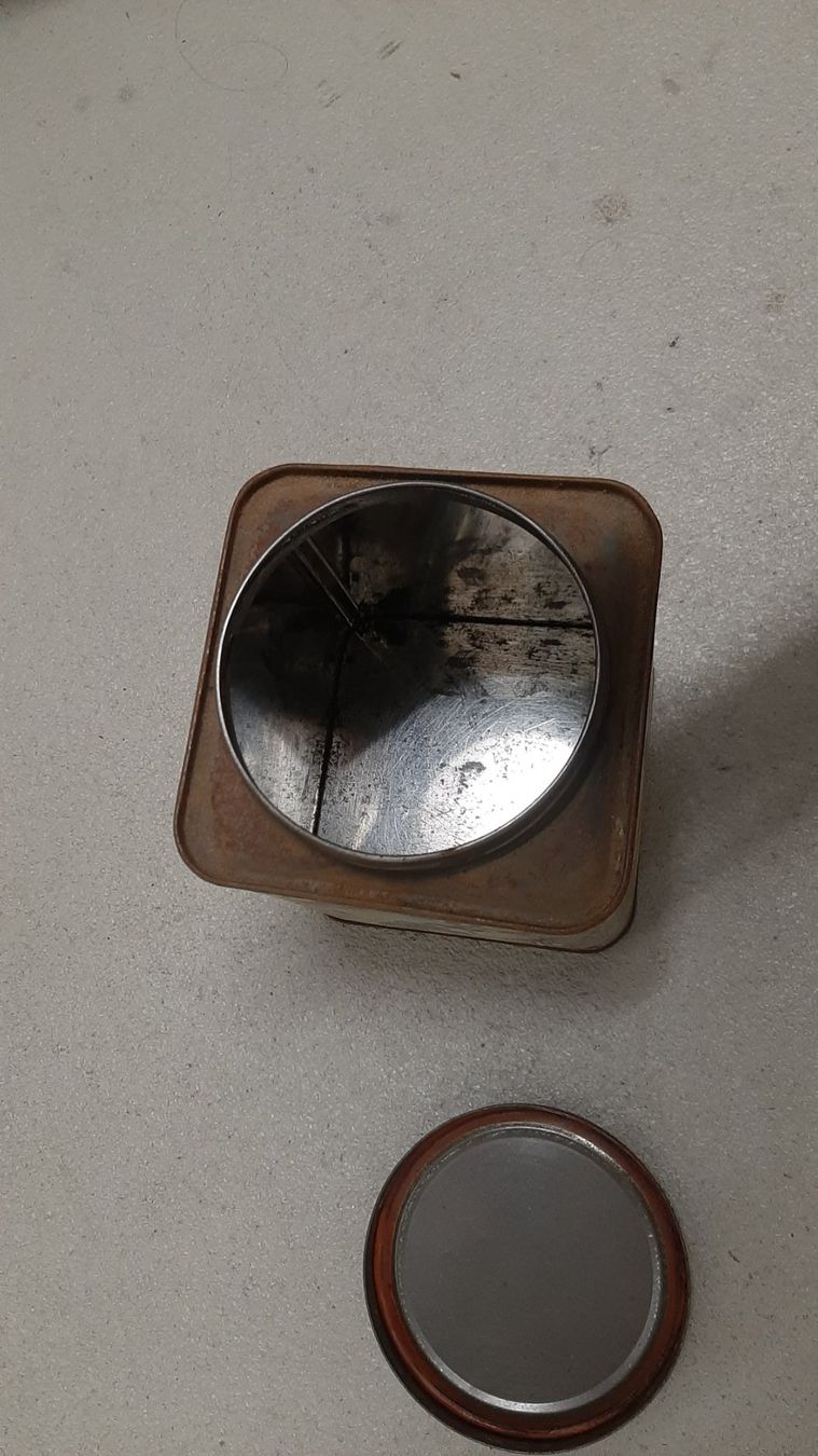 Alle Dekorationen: K..152 R) Blech Schatulle Dose Vintage – Gebraucht aus Wil SG von AmandaCreations 2