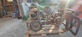 Elektromotor mit Flachriemenantrieb