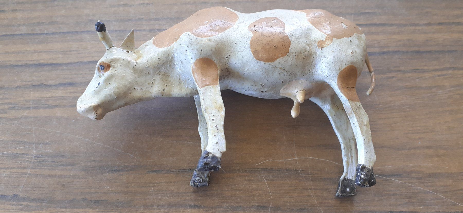 Figuren: Tierfigur Krippenfigur antik - Kuh Nr.1 – Gebraucht aus Mörschwil von wunderkiste44 3