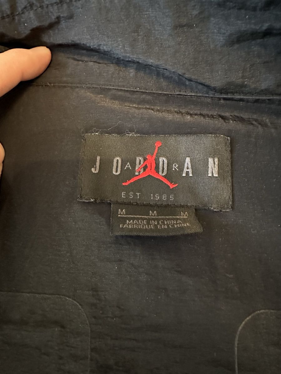 Giacche: OFF WHITE x Jordan Jacke – Nuovo (secondo la descrizione) da Horgen venduto da cec_6ylq 4