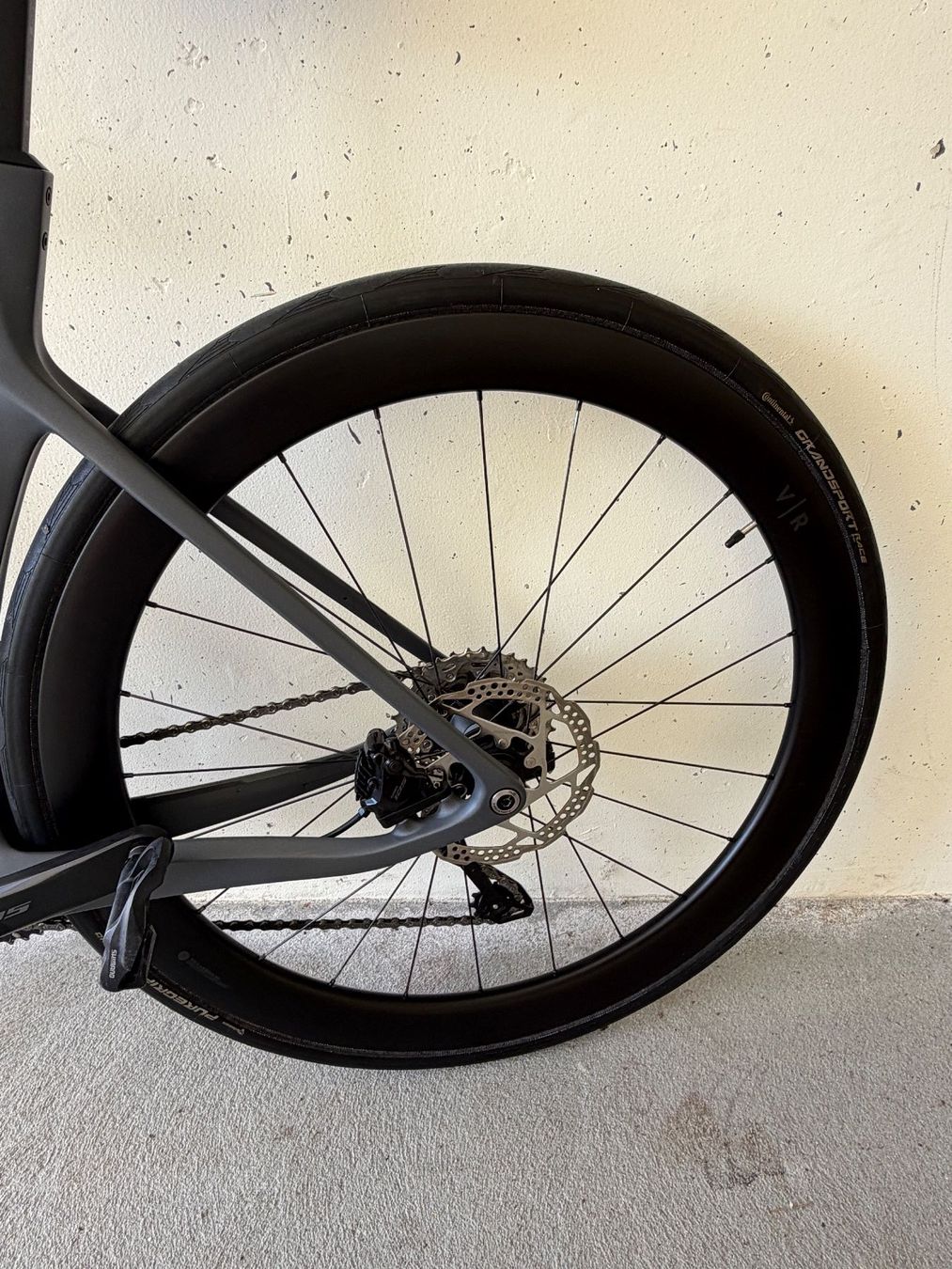 Cube Biciclette: Cube Agree C62 Carbon – Usato da Sâles (Gruyère) venduto da Maxmetraux 5