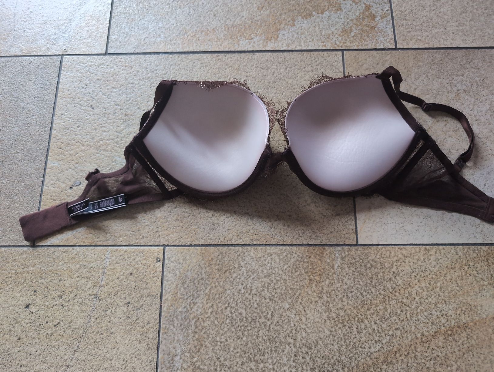 Altra biancheria intima: Victoria's Secret BH, Grösse 75E, push-up – Usato da Besenbüren venduto da ram_z8pp 2