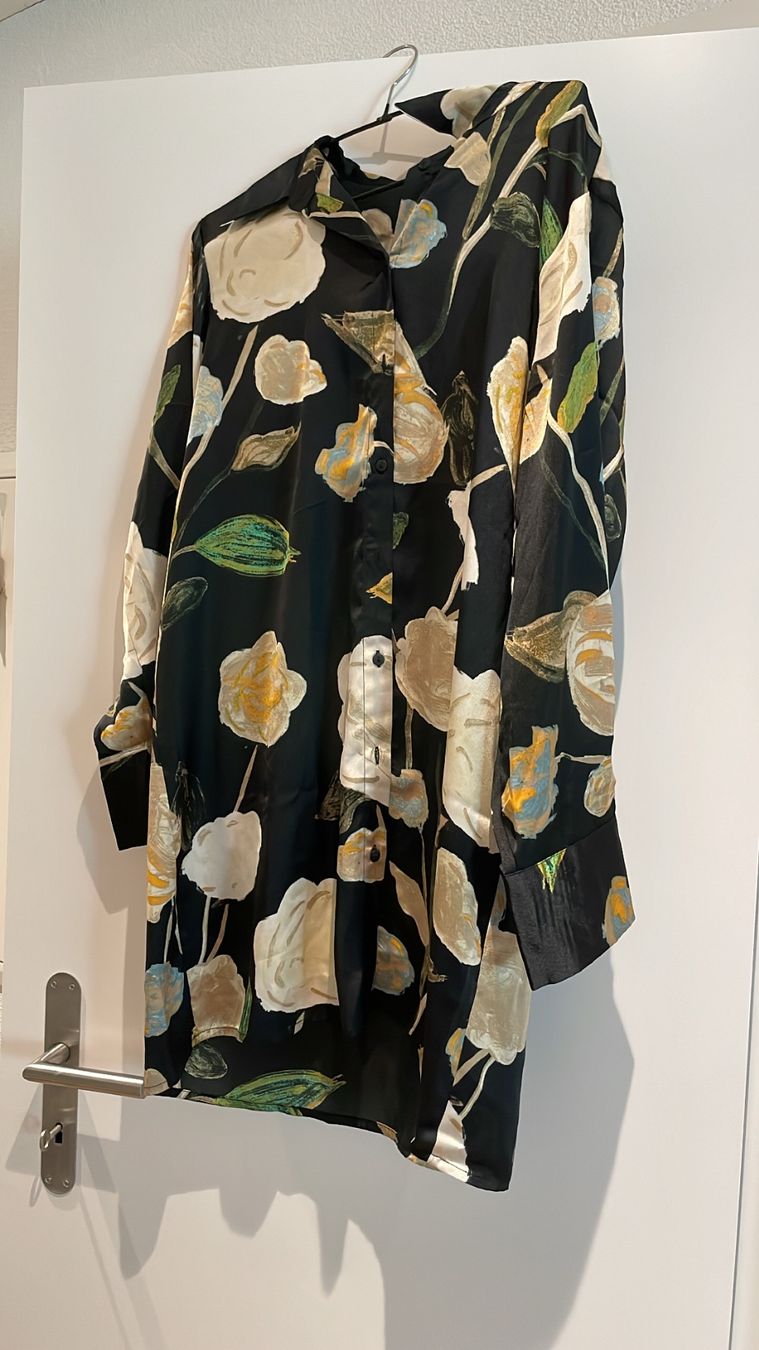 Vero Moda Blusen: Langes locker geschnittenes Hemd Vero Moda Gr. M – Neu (gemäss Beschreibung) aus Lyss von Cla_xhb8