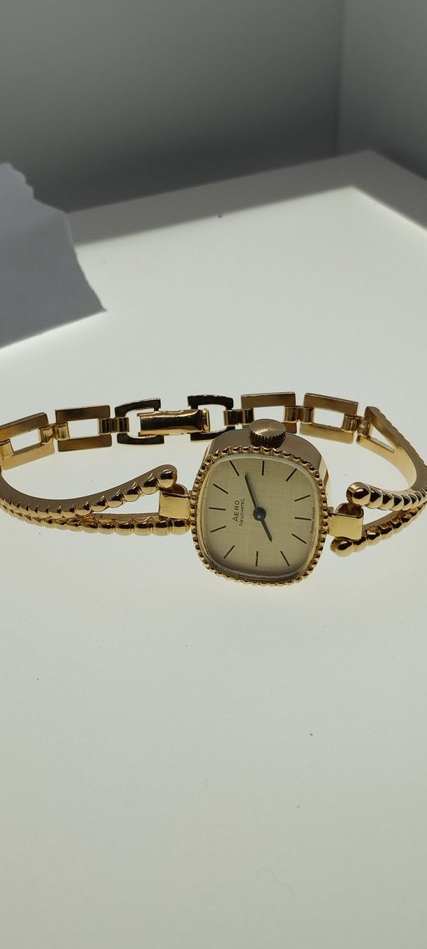 Orologi: Montre vintage Aero Neuchâtel – Usato da La Chaux-de-Fonds venduto da jac_9llg 5