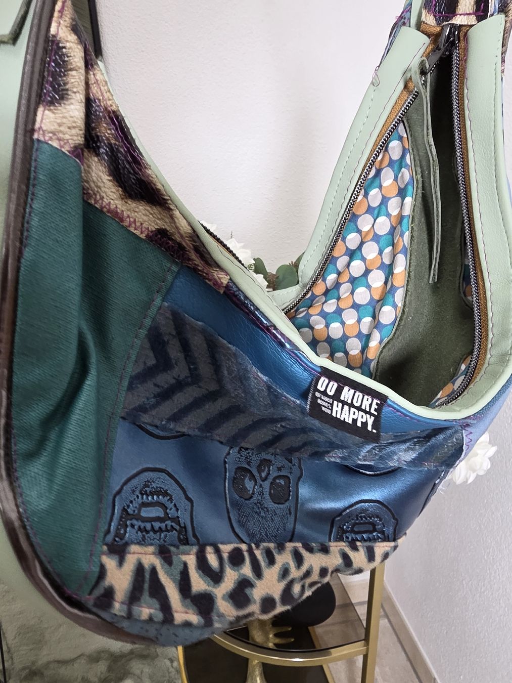 Taschen für Damen: Handtasche Patchwork mintgrün blau neuwertig – Gebraucht aus Brüttisellen von par_8zbj