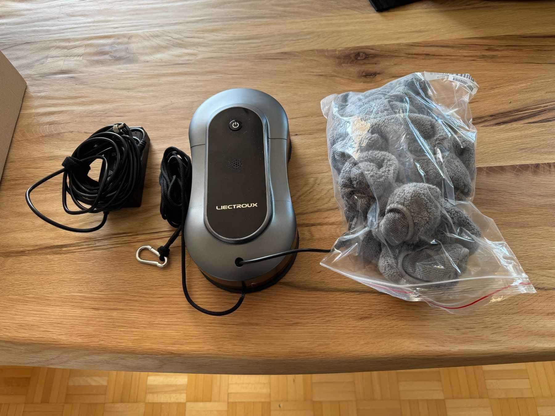 Autres articles pour la maison: Fensterputzroboter mit Zubehör – D'occasion à Gais par mmu_bl6k