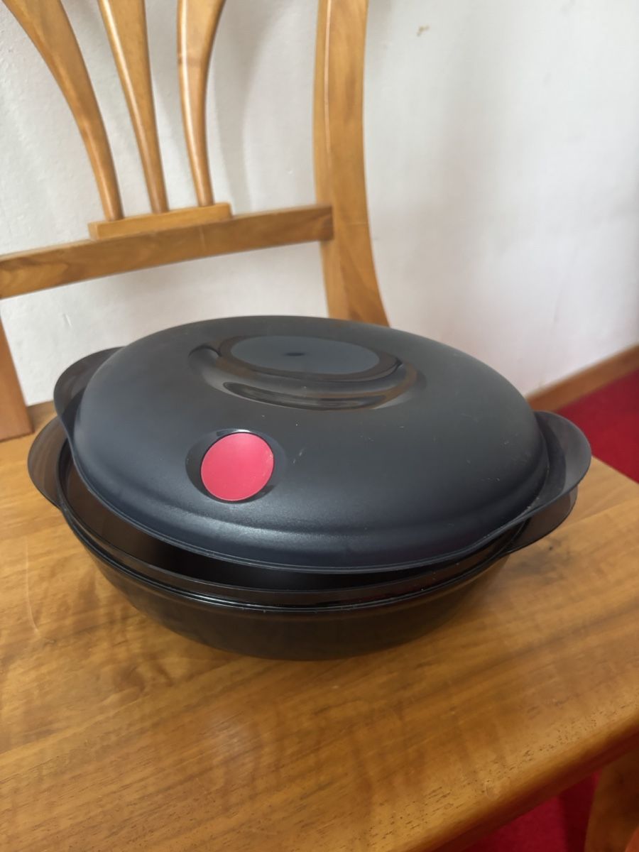 Tupperware Contenitori & Simili: Mikrowellen Geschirr von Tupperware 2L – Usato da Flawil venduto da lar_582m