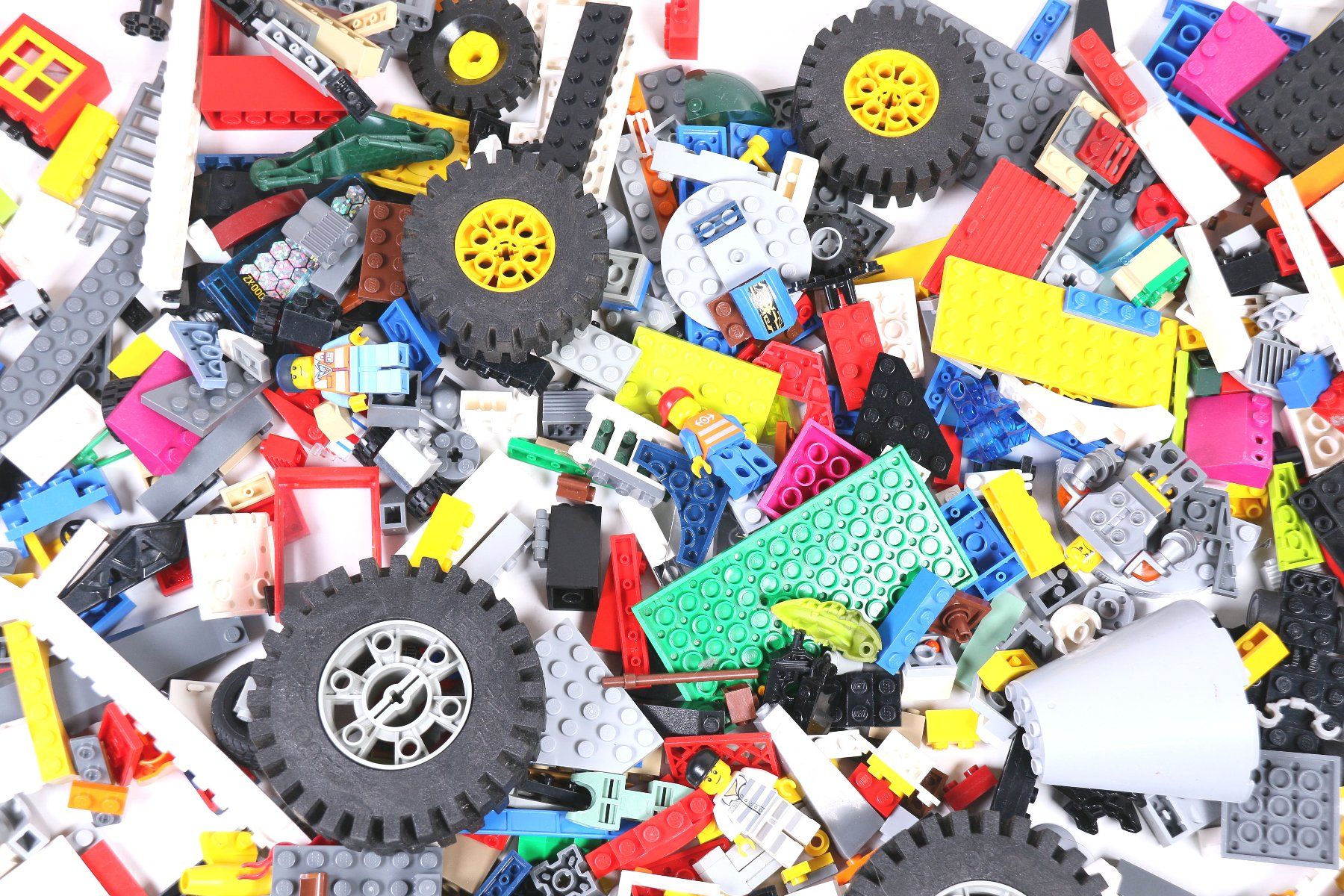 Lego Kit di costruzioni: 1.5 kg. Legoteile mit Minifiguren – Usato da Hettlingen venduto da Scholi99 2
