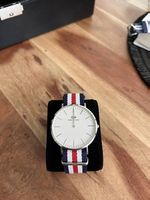 Daniel Wellington Classic  40 mm  NATO-Armband