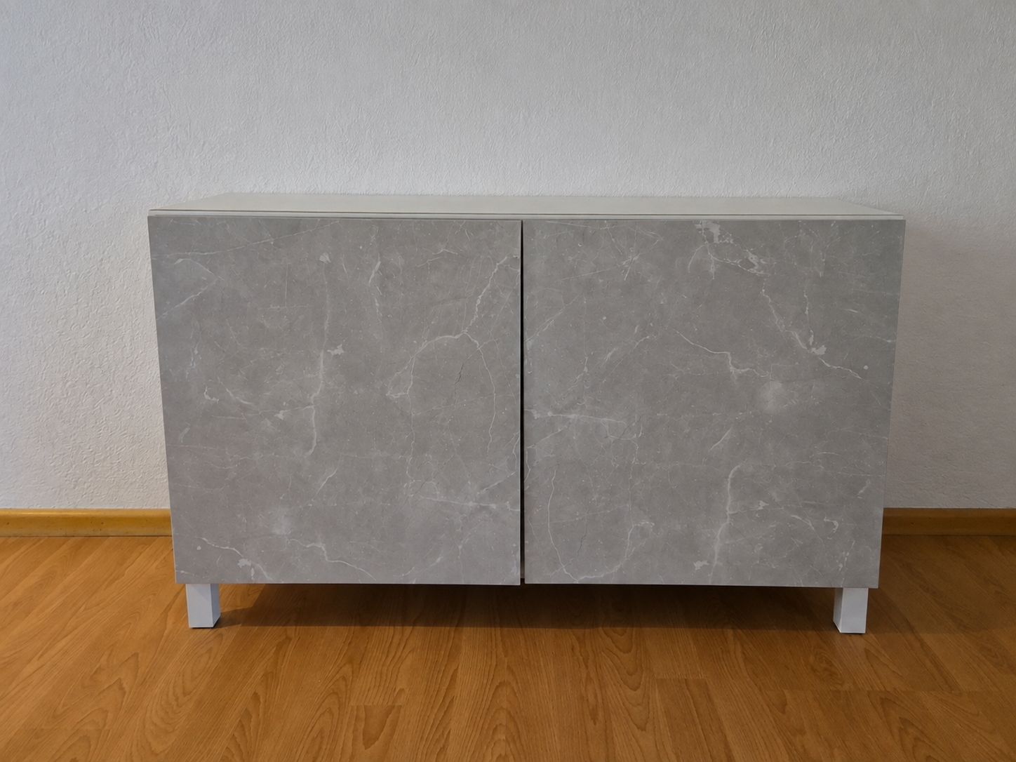 Ikea TV Möbel: schönes Fernsehemöbel  – Gebraucht aus Uznach von mel_w5jn