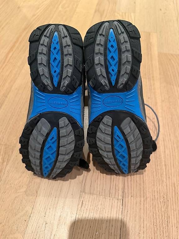 Everest Scarpe da uomo: Neue Winterstiefel Gr. 32 – Nuovo (secondo la descrizione) da Hüttikon venduto da Mellie422 1
