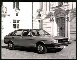 Fotografie Auto Audi A 100 Avant 5E, Sch