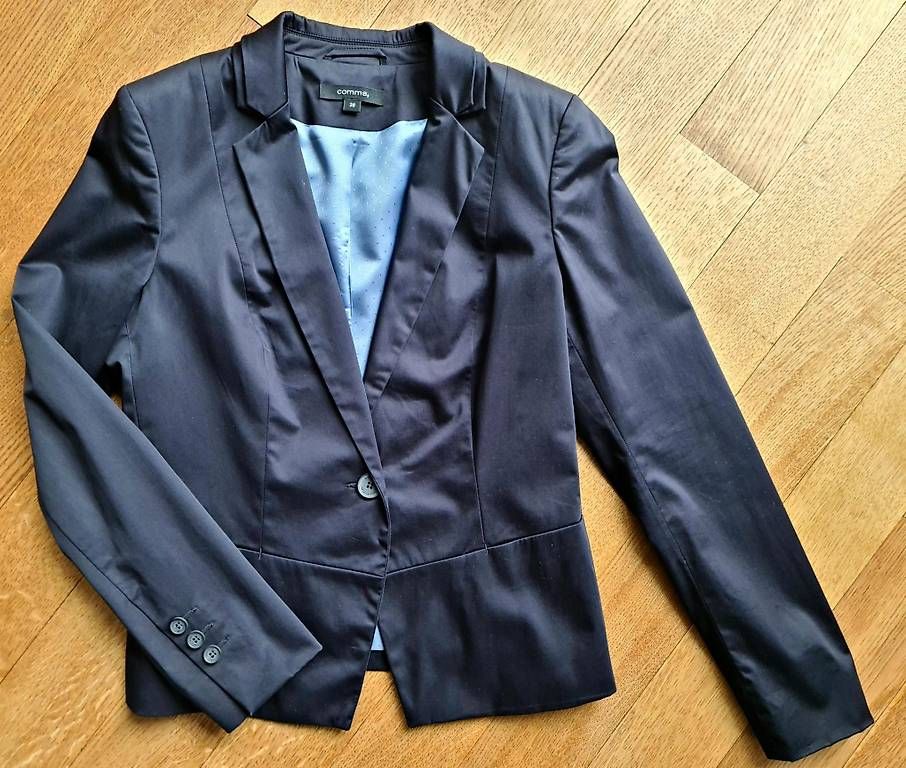 Completi & Tailleur: eleganter Anzug von comma, dunkelblau, Gr. 38 – Usato da Muri b. Bern venduto da SPF01 3