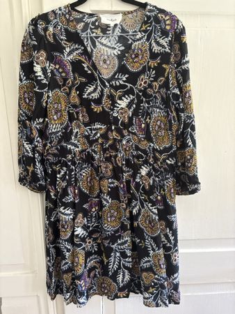 Schickes Sommerkleid von ba&sh mit Blumenmuster, Grösse 1