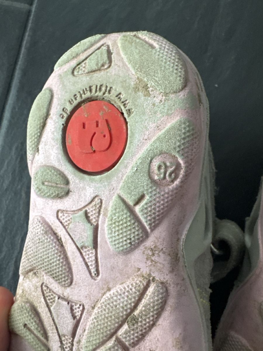 Elefanten Scarpe per ragazze: Sandalen Elefanten Grösse  rosa/grau – Usato da Zürich venduto da Petrui 4