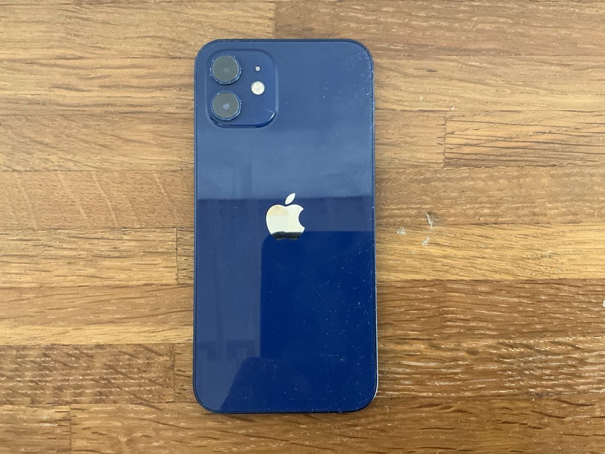 Apple Handys / Smartphones: iPhone 12 – Defekt aus Biel/Bienne von Mobile-Smart
