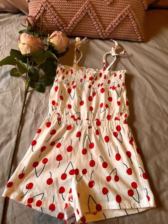 Jumpsuit with cherry print - age 4 but says 5 (small fit)