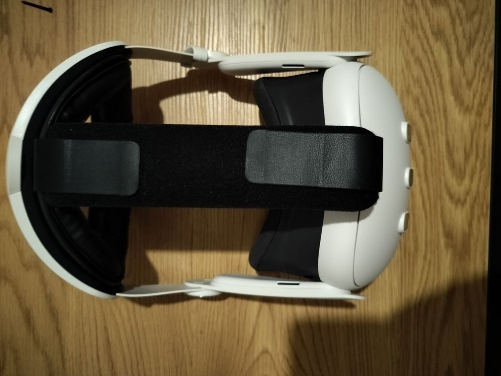 Meta VR Brille: Meta Quest 3 VR Brille in Originalverpackung – Gebraucht aus Thunstetten von Rocket08