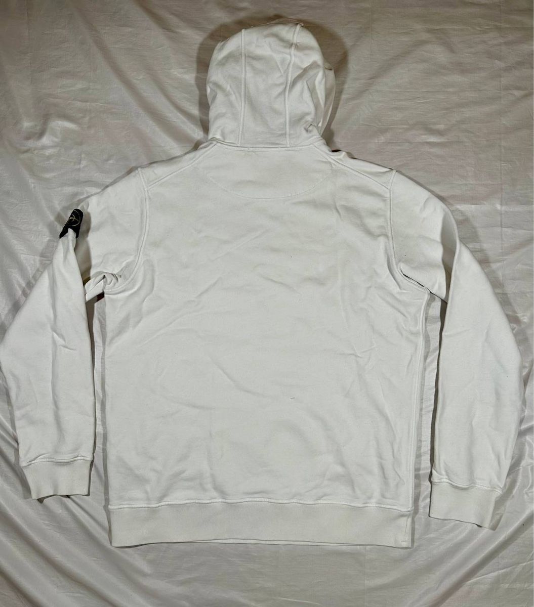 Stone Island Maglioni & Felpe: Stone Island Hoodie  – Usato da Pfäffikon ZH venduto da Nataliia. 1
