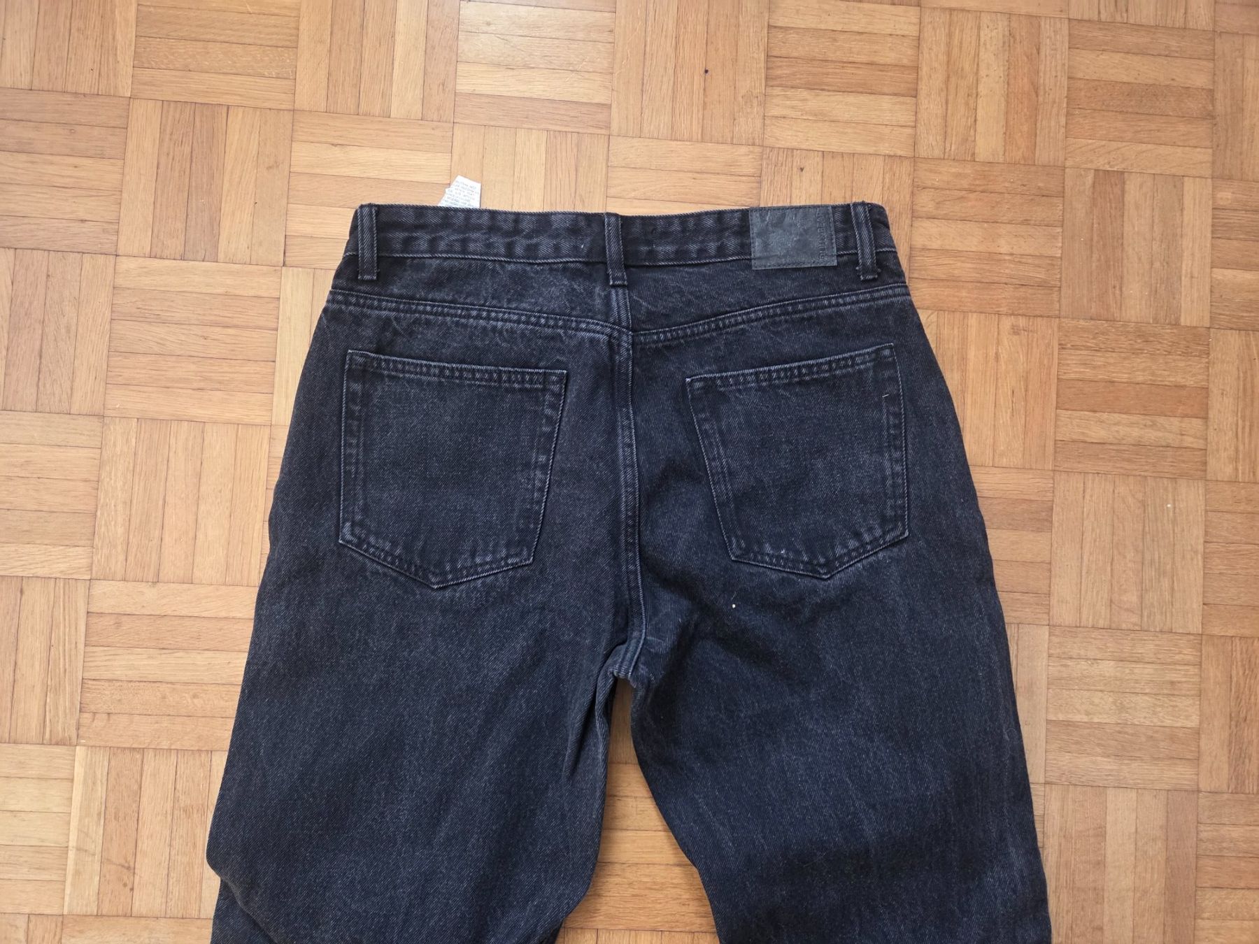 Pull&Bear Jeans: Schwarze Jeans von Pull&Bear mit Rissen, Grösse 44 – Usato da Hofstetten BE venduto da sus_zgz5 3